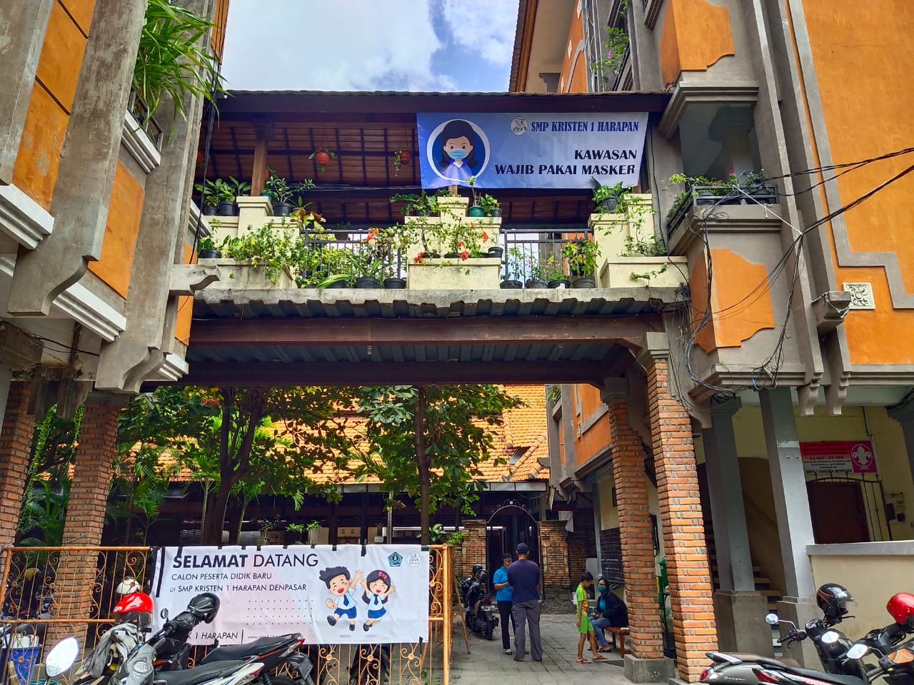 SEKOLAH HARAPAN DENPASAR